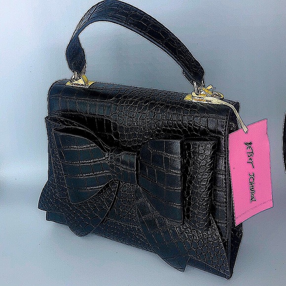 Betsey Johnson Handbags - BETSY JOHNSON BLACK CROC EMBOSSED BOW FRONT TOP HANDLE MINI SATCHEL CROSSBODY